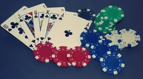 Tampilan permainan Thomas Cup di aplikasi harum slot untuk perangkat mobile